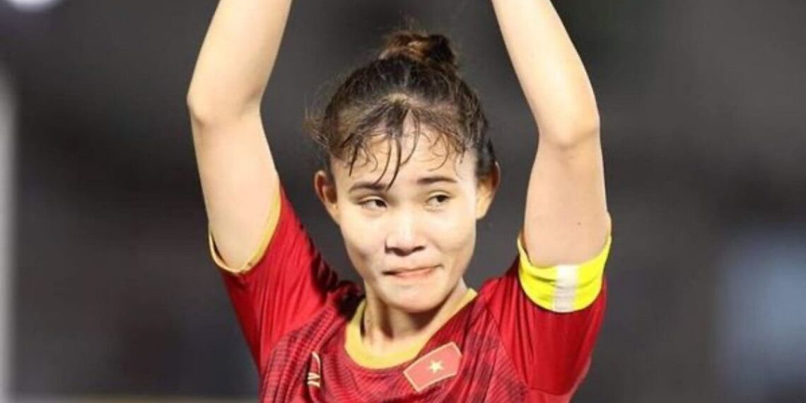 Người hùng tuyển nữ Việt Nam nhận tin buồn từ quê nhà